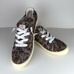 Roxy Surf Bayshore III Tiger Animal Print Slip-On Sneakers Stretch Heel Womens 9